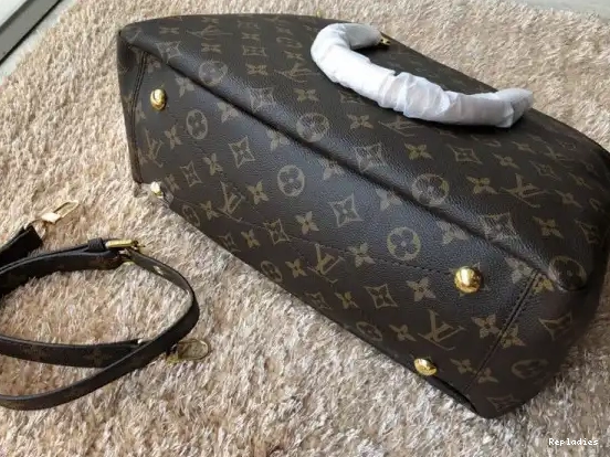 Cheap Vuitton PALLAS Louis 0516